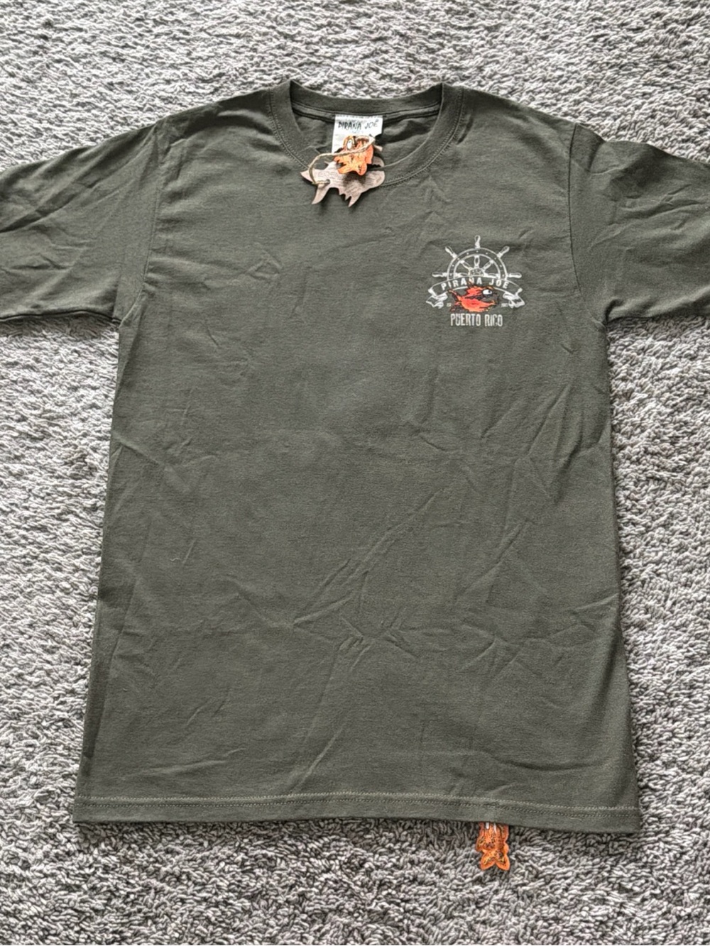 Pirana Joe Puerto Rico Graphic Crewneck T-Shirt - Olive Green